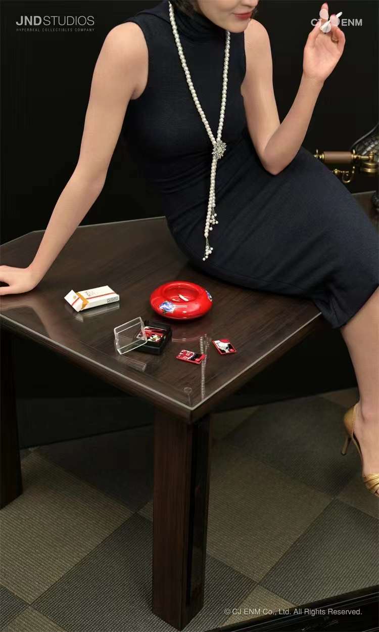 Madam Jung - Tazza: The High Rollers