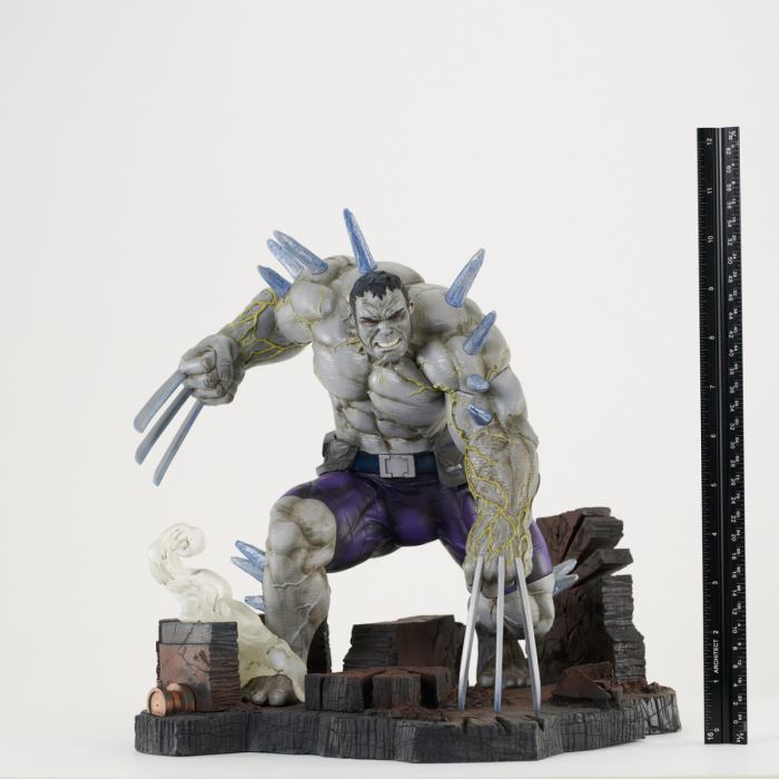 Weapon Hulk Premier Collection Statue