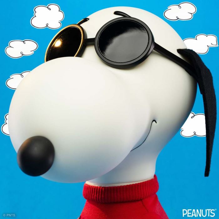 Peanuts SuperSize Snoopy (Joe Cool)