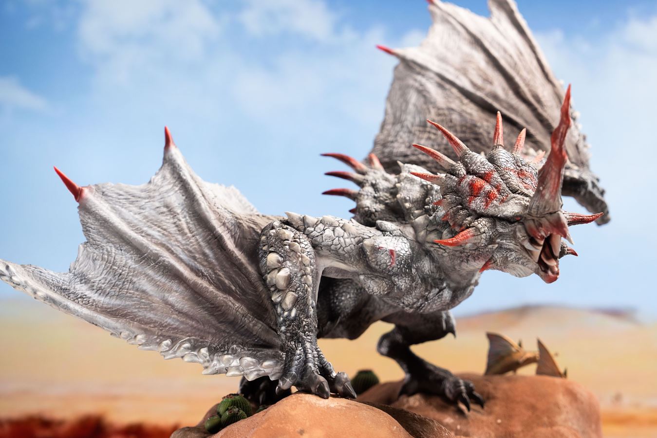 Monoblos / White Monoblos - Monster Hunter