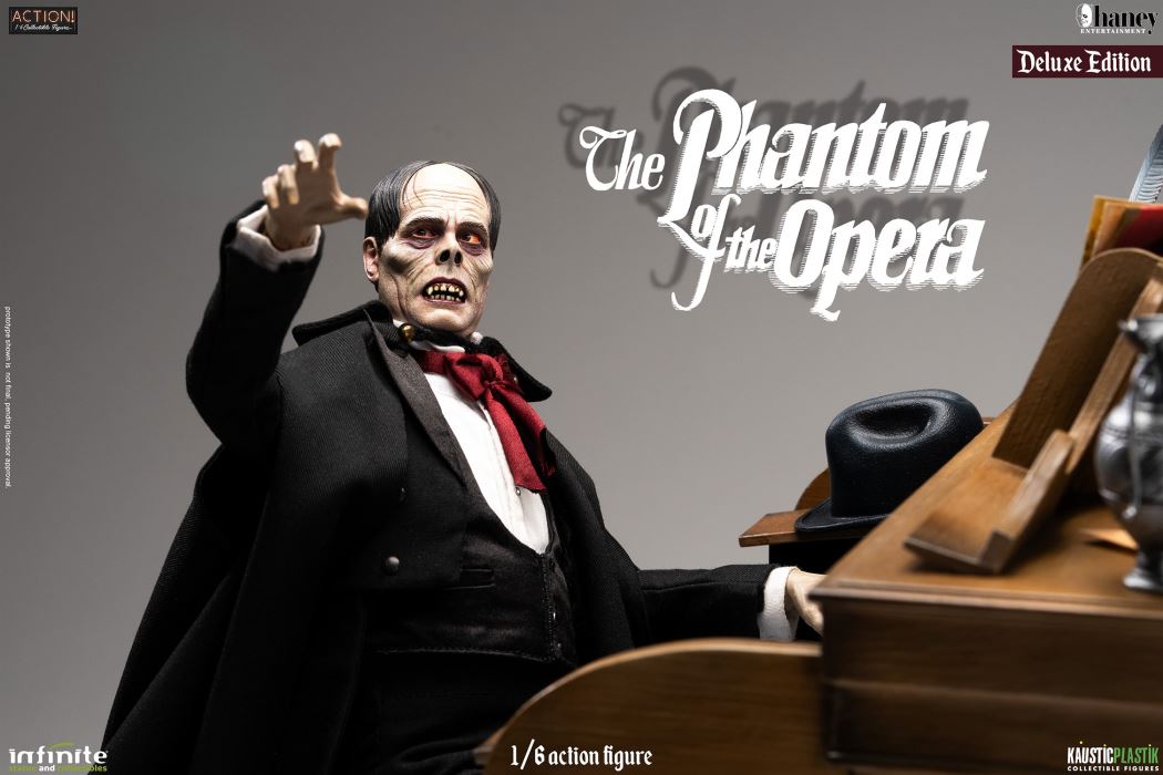 LON CHANEY AS PHANTOM OF THE OPERA