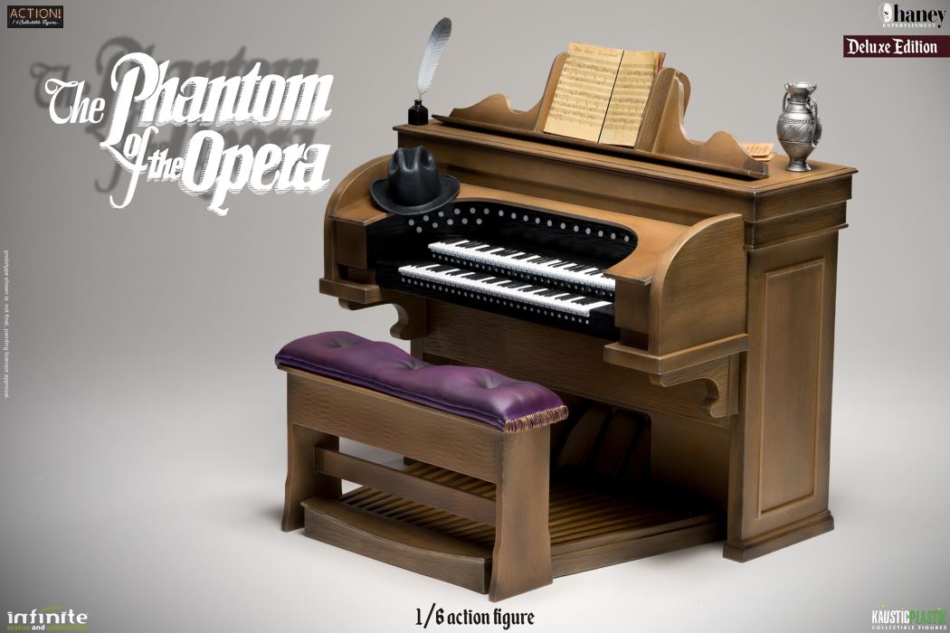 LON CHANEY AS PHANTOM OF THE OPERA