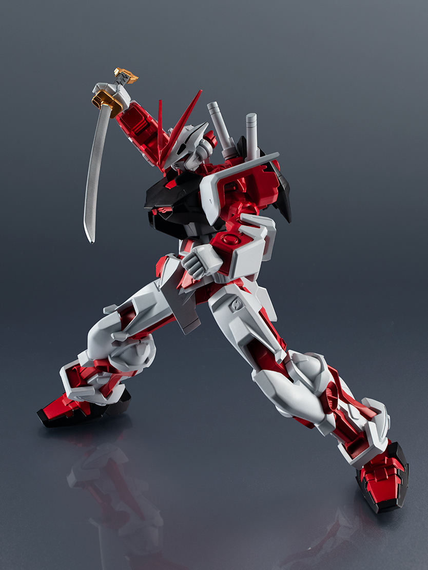 GUNDAM UNIVERSE MBF-P02 GUNDAM ASTRAY RED FRAME