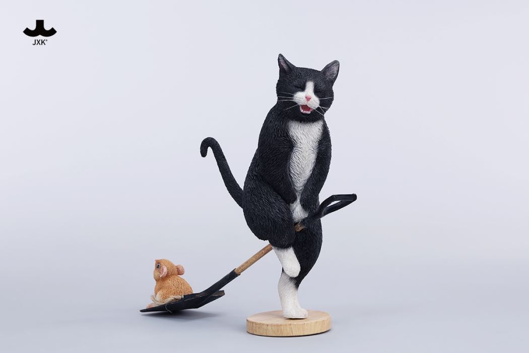 Folded Eared Cat Figurine V2 1/6