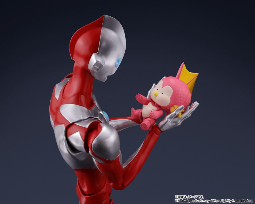 SHFiguarts Ultraman & Emi (ULTRAMAN: RISING)