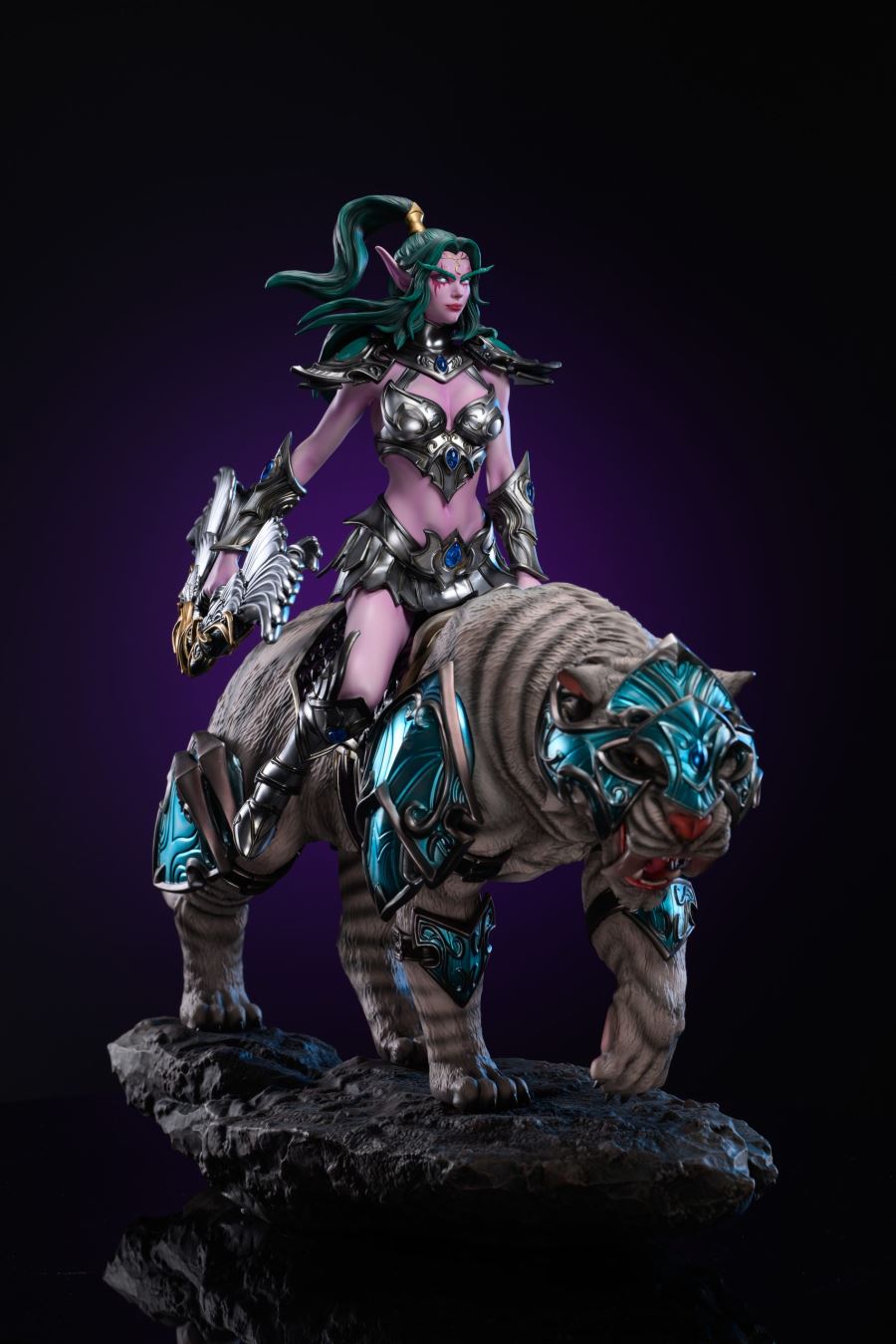 Night Elf Huntress - World of Warcraft