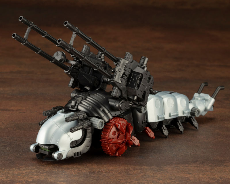 ZOIDS EZ-006 MOLGA FULL OPTION Set 1/72