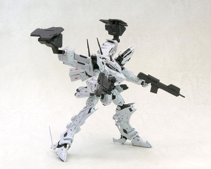 Armored Core LINEARK WHITE-GLINT & V.O.B Set 1/72