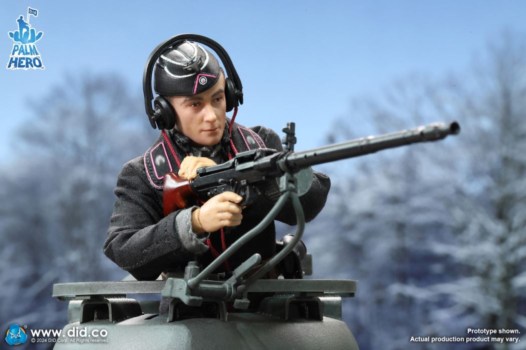 World War II German tank commander Otto Carius 1/12