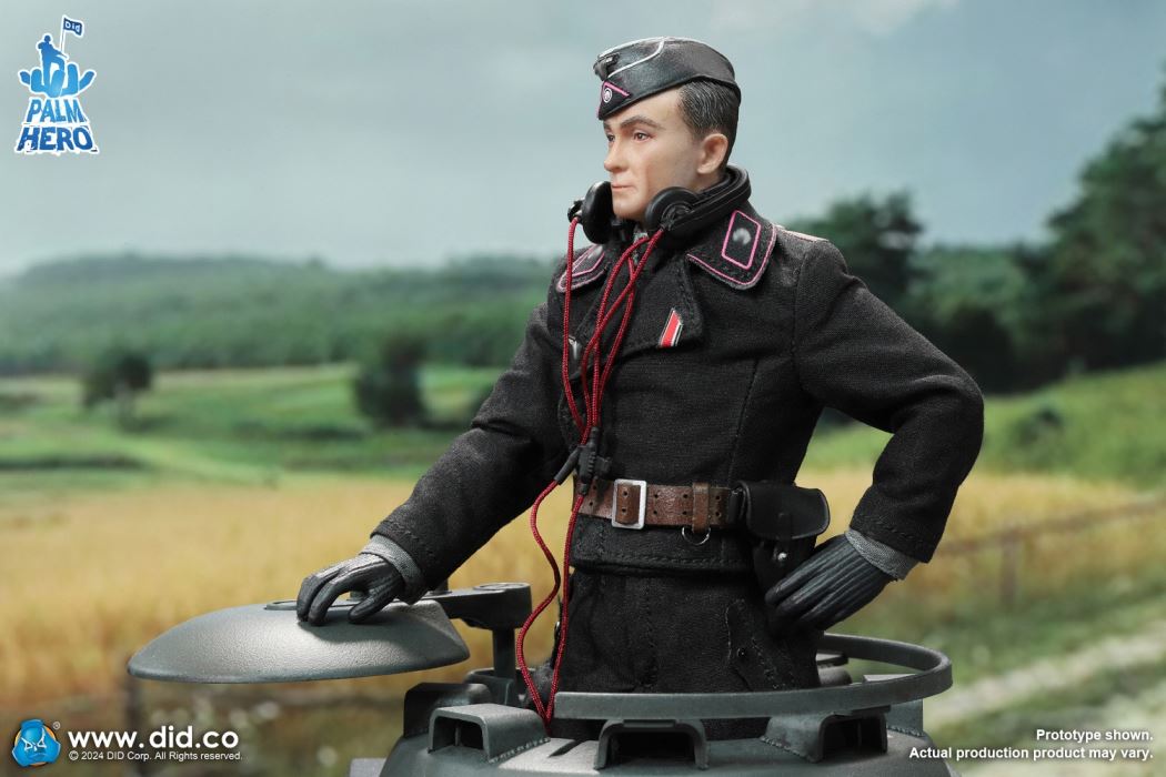 World War II German tank commander Otto Carius 1/12