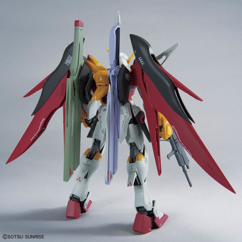 MG 1/100 Gundam Base Limited Destiny Gundam (Heine's exclusive model)