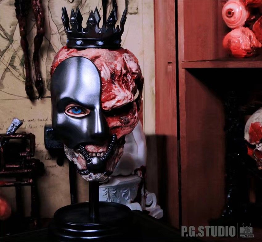 The Witcher Demon Hunter Box 2.0