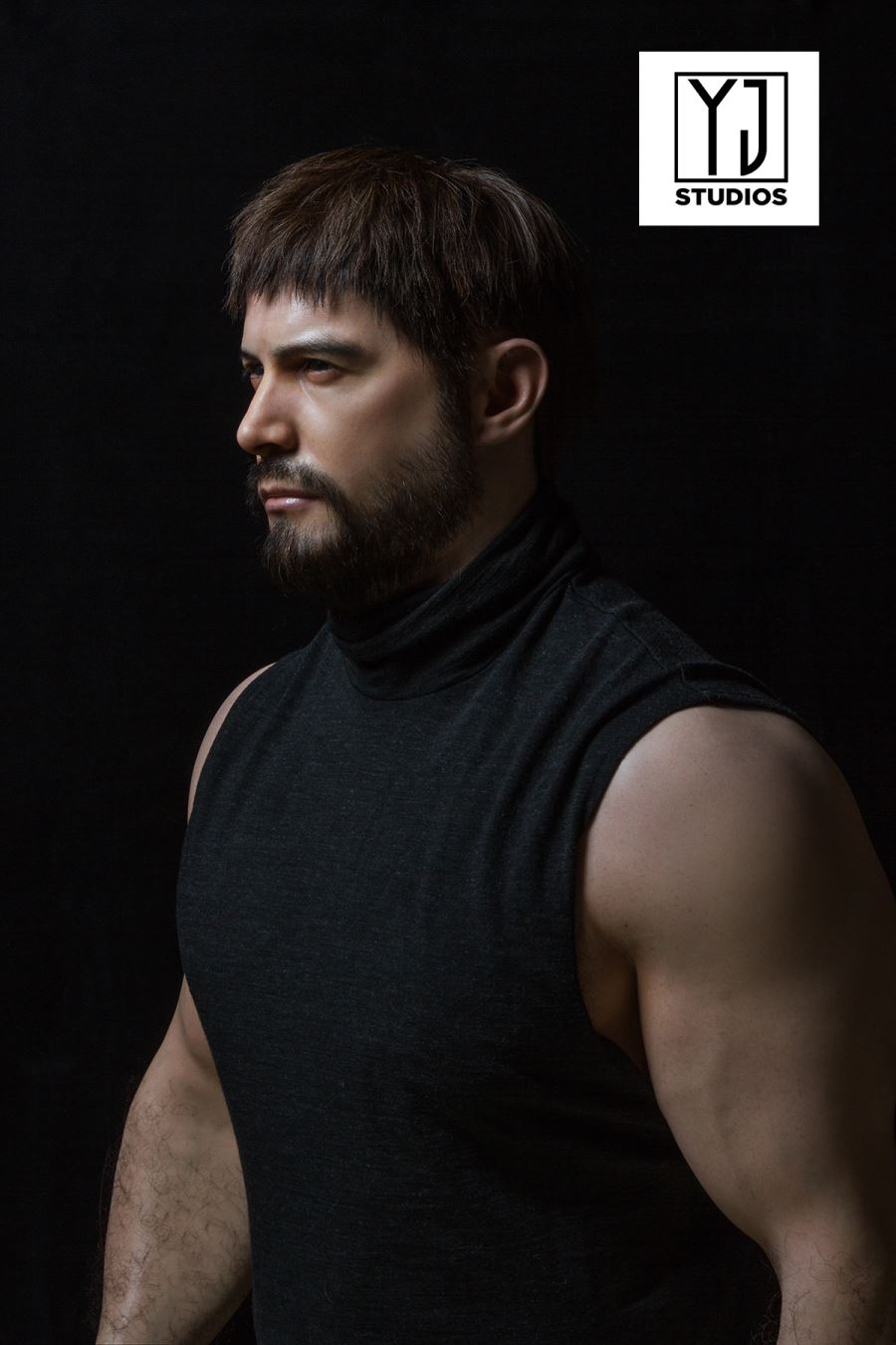 YJ Studio - Resident Evil RE8 Chris 1/1 BUST