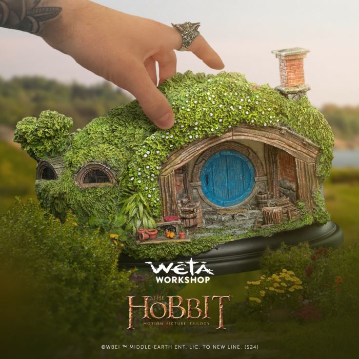 The Lord of the Rings Scene - The Hobbit Cave No. 1/Cave No. 25