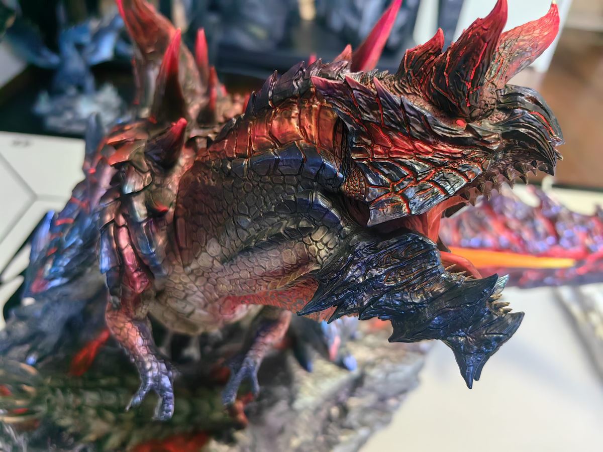 Glavenus & Acidic Glavenus - MonsterHunter