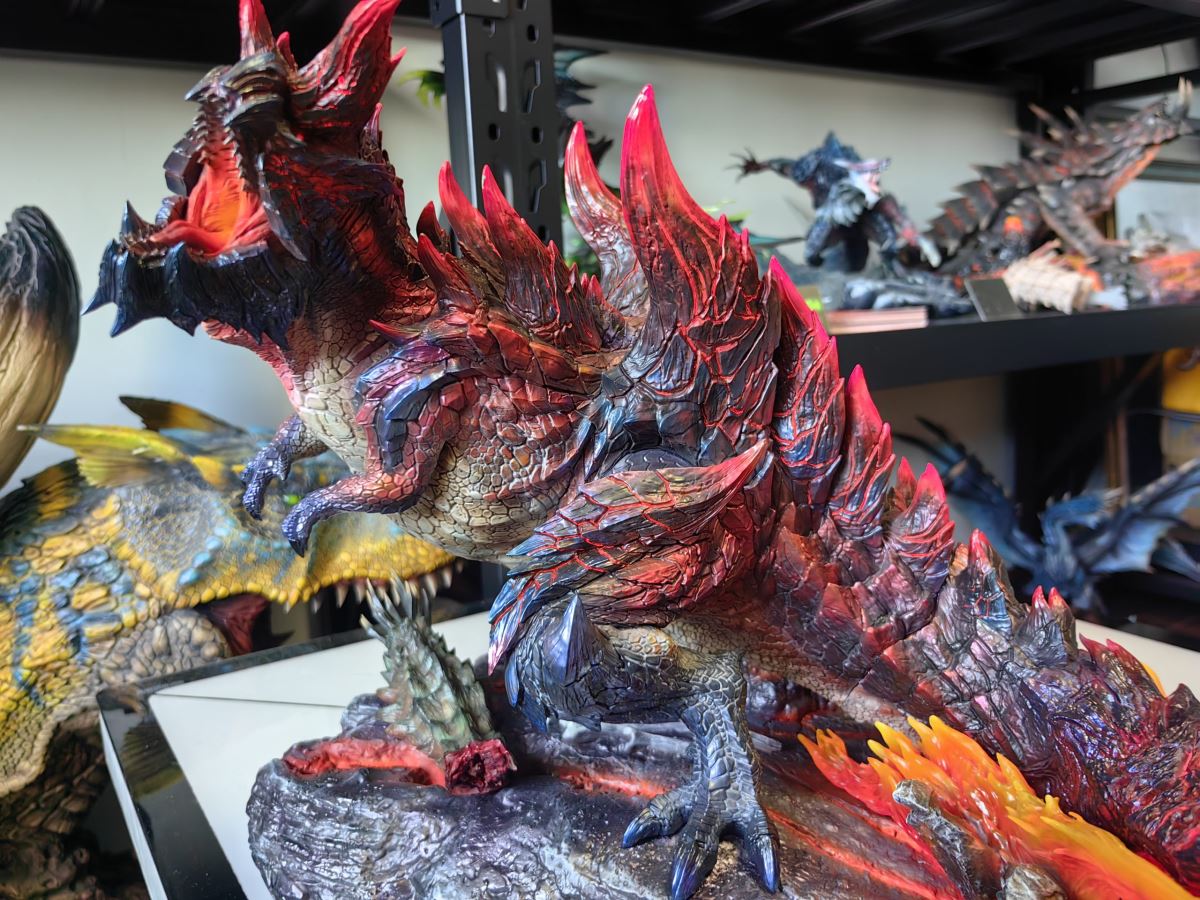 Glavenus & Acidic Glavenus - MonsterHunter