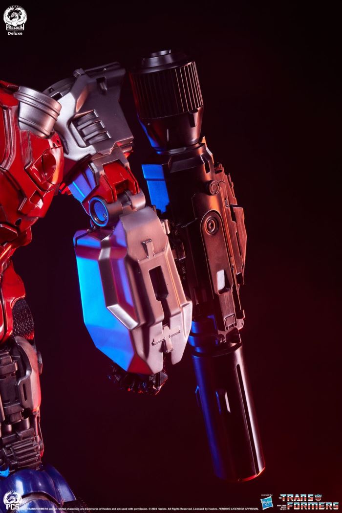 Optimus Prime - Deluxe Edition