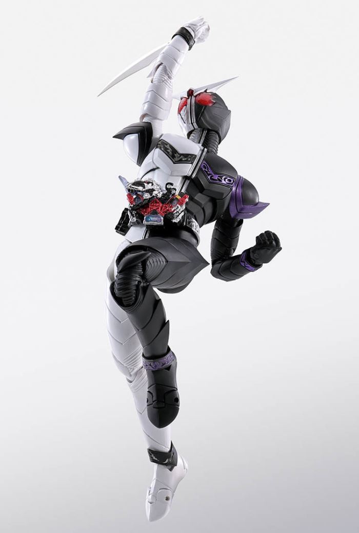 SHFiguarts (Shinkocchou Seihou) Kamen Rider W Fang Joker