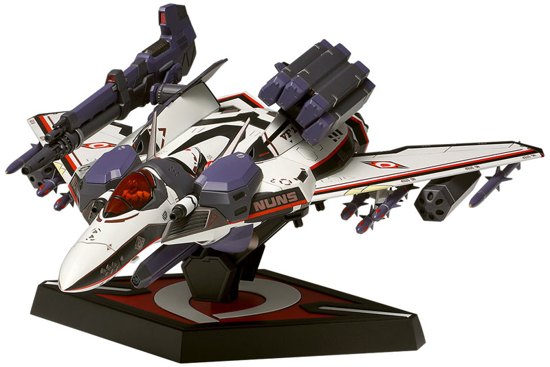 Macross Frontier VF-171EX Armed Nightmare Plus [Alto Custom] 1/72