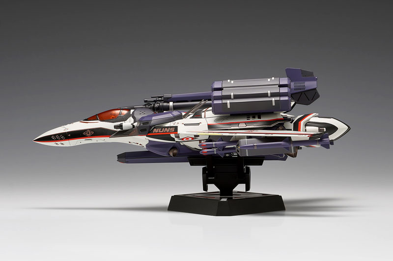 Macross Frontier VF-171EX Armed Nightmare Plus [Alto Custom] 1/72