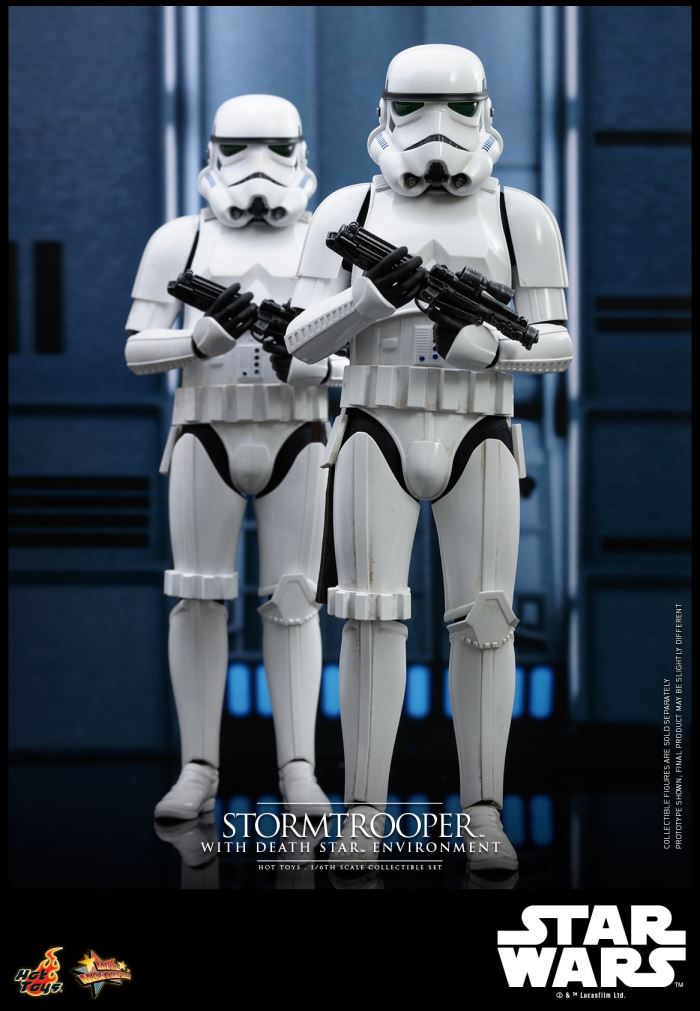 STORMTROOPER WITH DEATH STARTM - STAR WARS