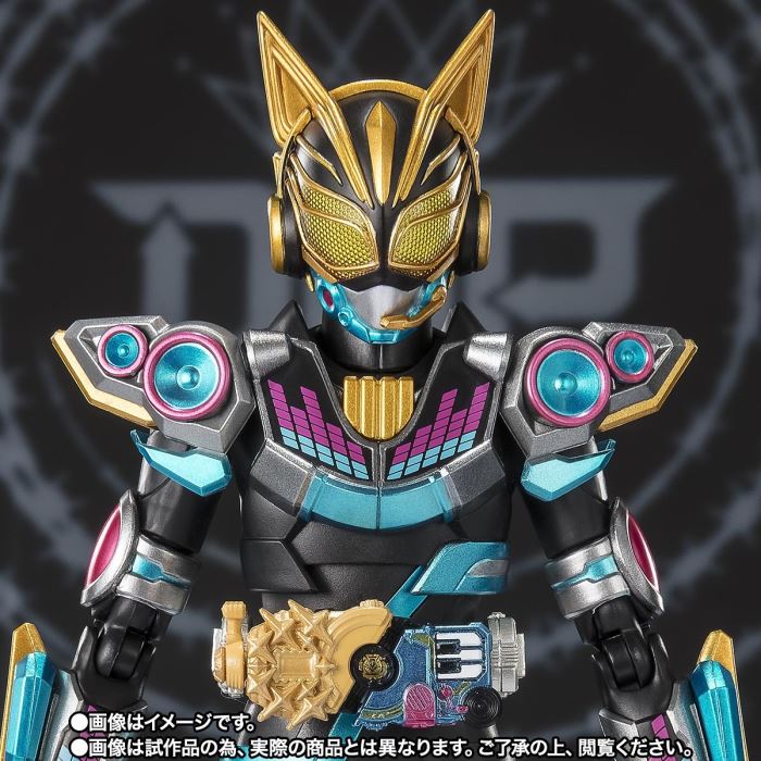 S.H.Figuarts KAMEN RIDER NA-GO FEVER BEAT FORM