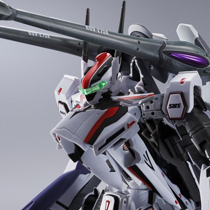 DX Chogokin VF-25F Tornado Messiah Valkyrie (Saotome Alto's) Revival Ver