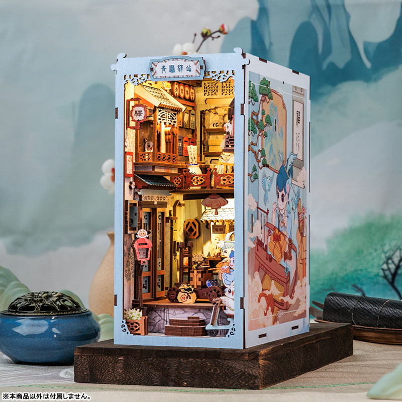 Miniature Dollhouse Azure Phoenix Lodge Wooden DIY Kit