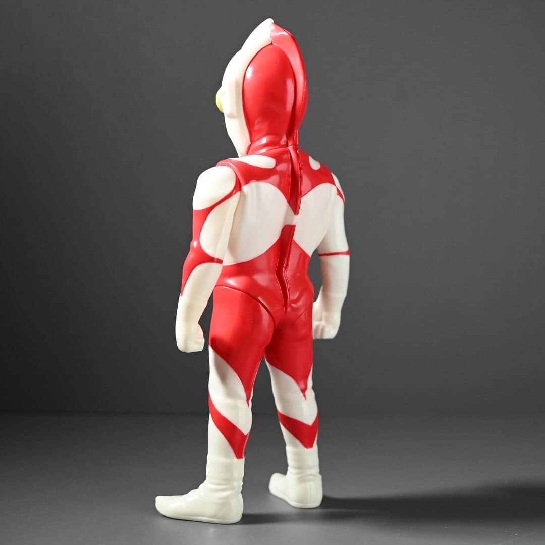 ULTRAMAN C-TYPE GID Version