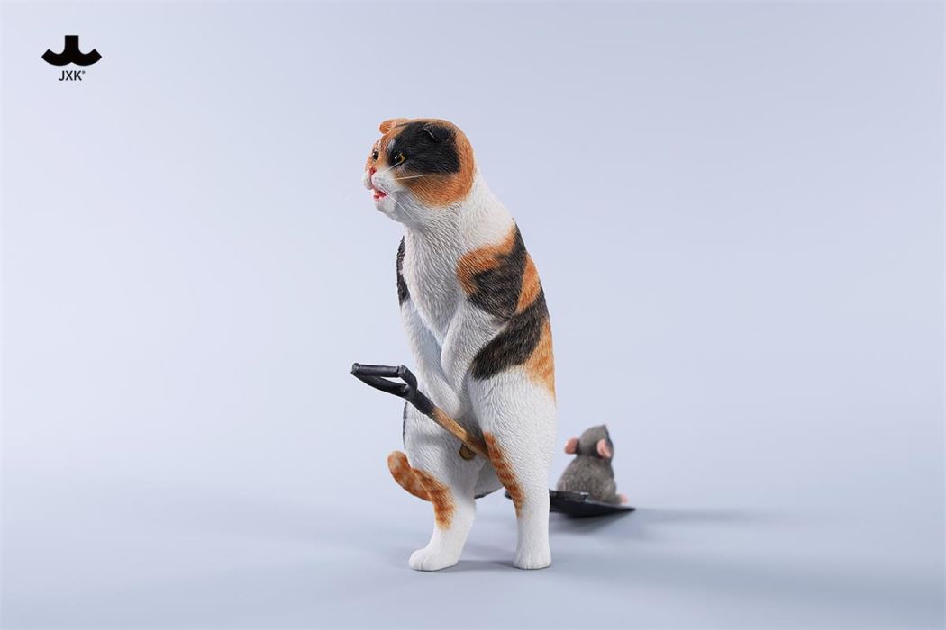 Folded Eared Cat 1/6