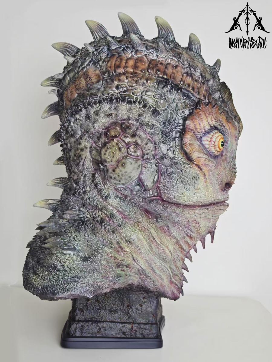 Chameleon Man 1/1 Bust