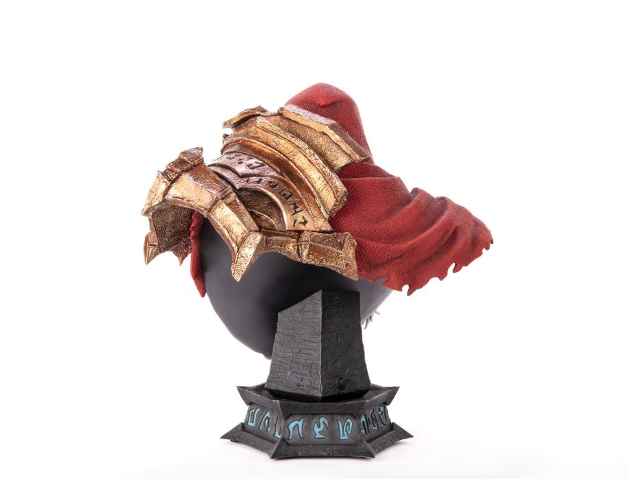 Darksiders - WAR Bust