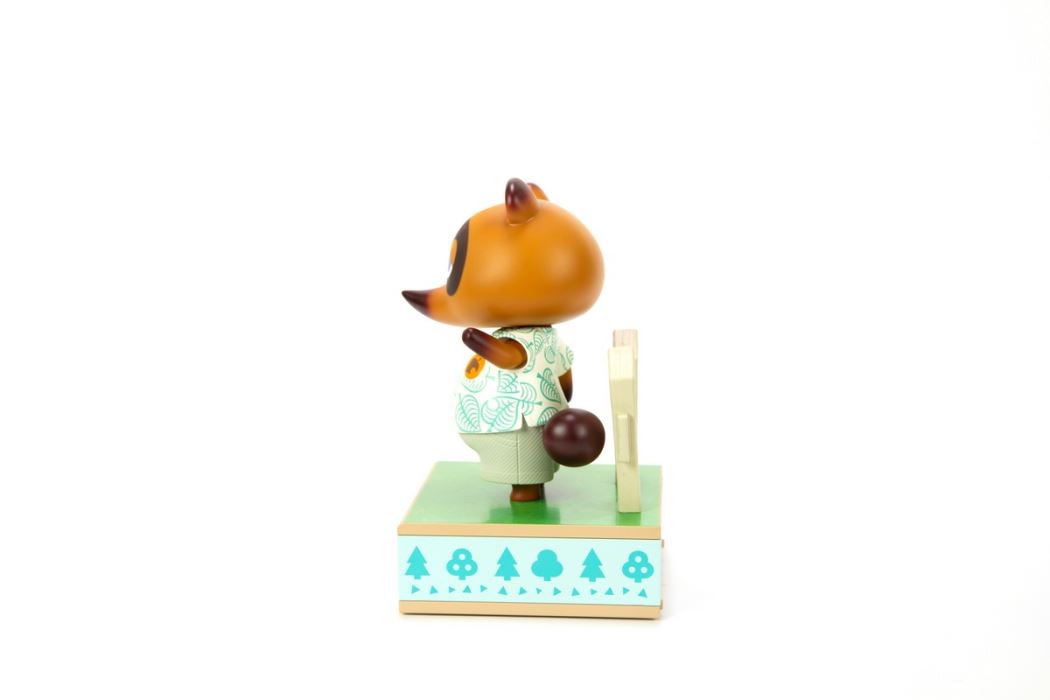 Tom Nook - Animal Crossing: New Horizons