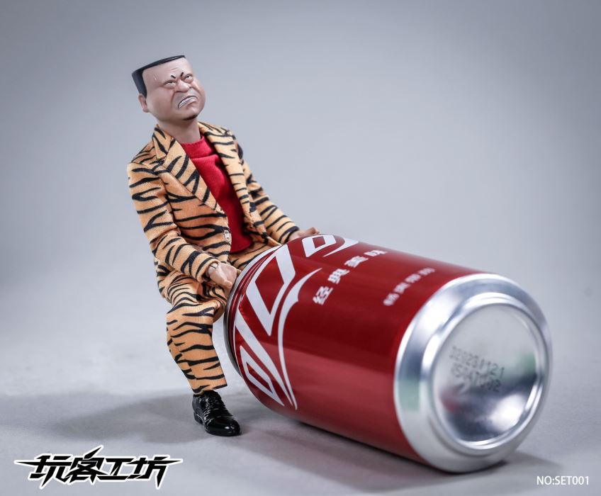 Hold it, old man! Cartoon style head sculpt