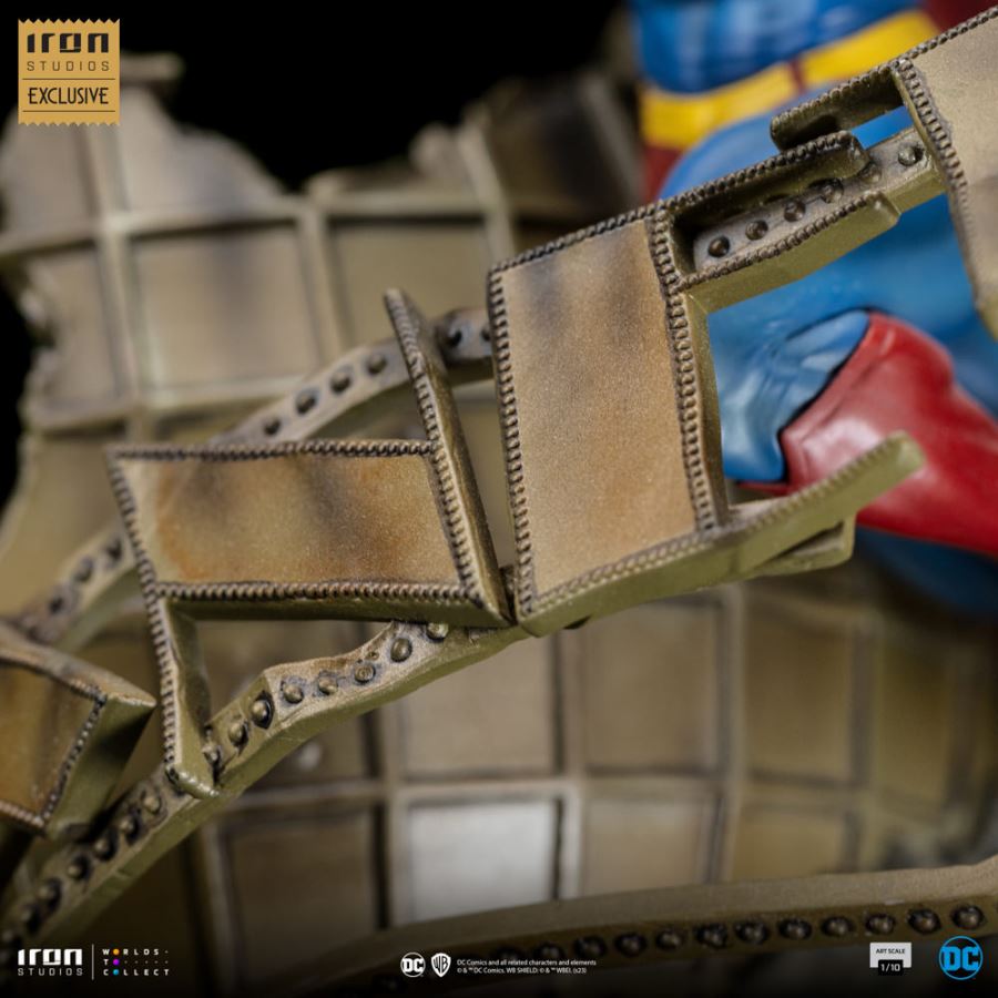 SUPERMAN VS DOOMSDAY