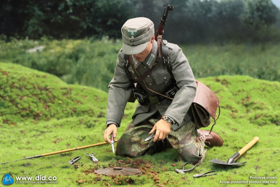 German Wehrmacht Mine Detector Private Jurgen Neumann 1/6