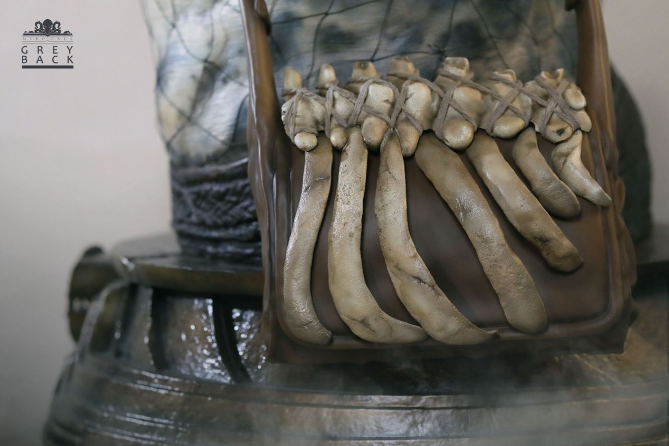 Predator Series Masterpiece Greyback Predator