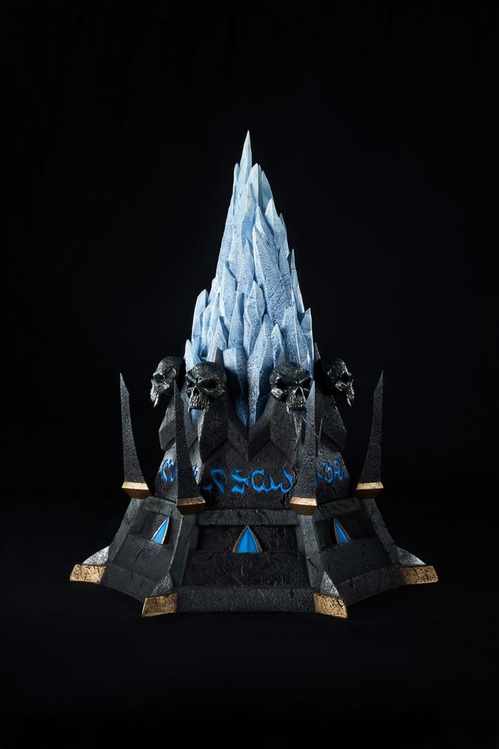 Frostmourne Sword Ice Pedestal