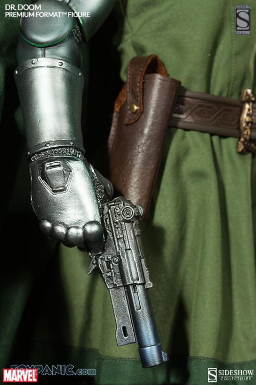 Dr. Doom Premium Format Figure