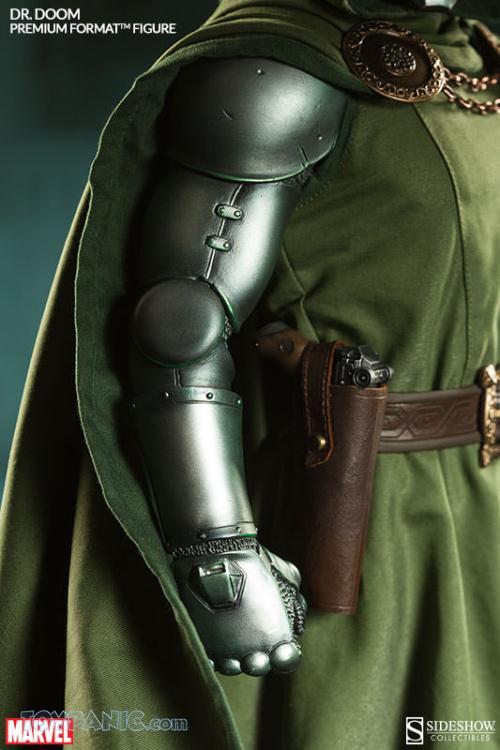 Dr. Doom Premium Format Figure