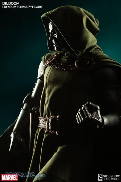 Dr. Doom Premium Format Figure