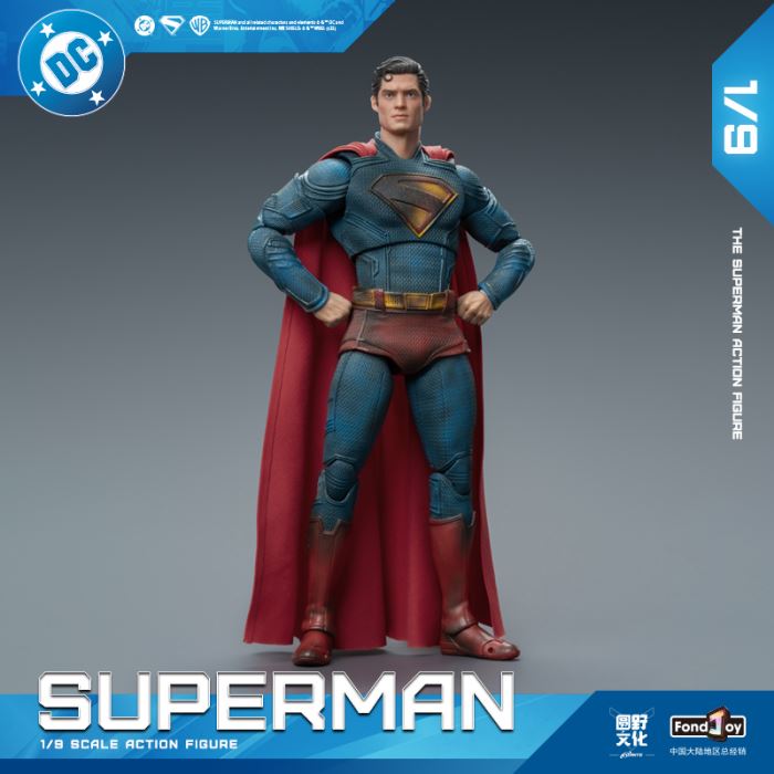 Battle-Damaged New Superman 1/9