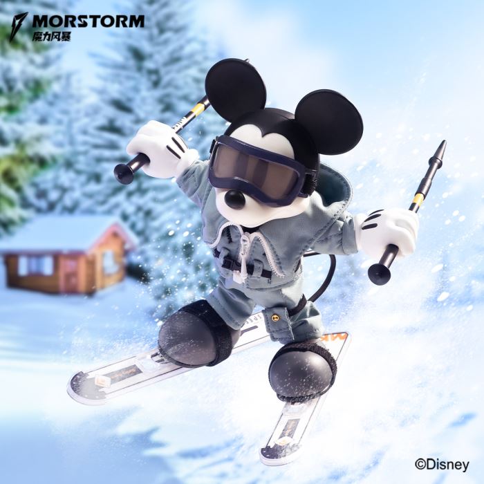 Ski Club Mickey / Minnie / Goofy / Daisy / Donald Duck