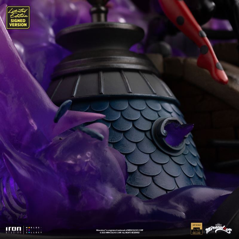 Ladybug and Cat Noir (Numbered and Signed) Deluxe