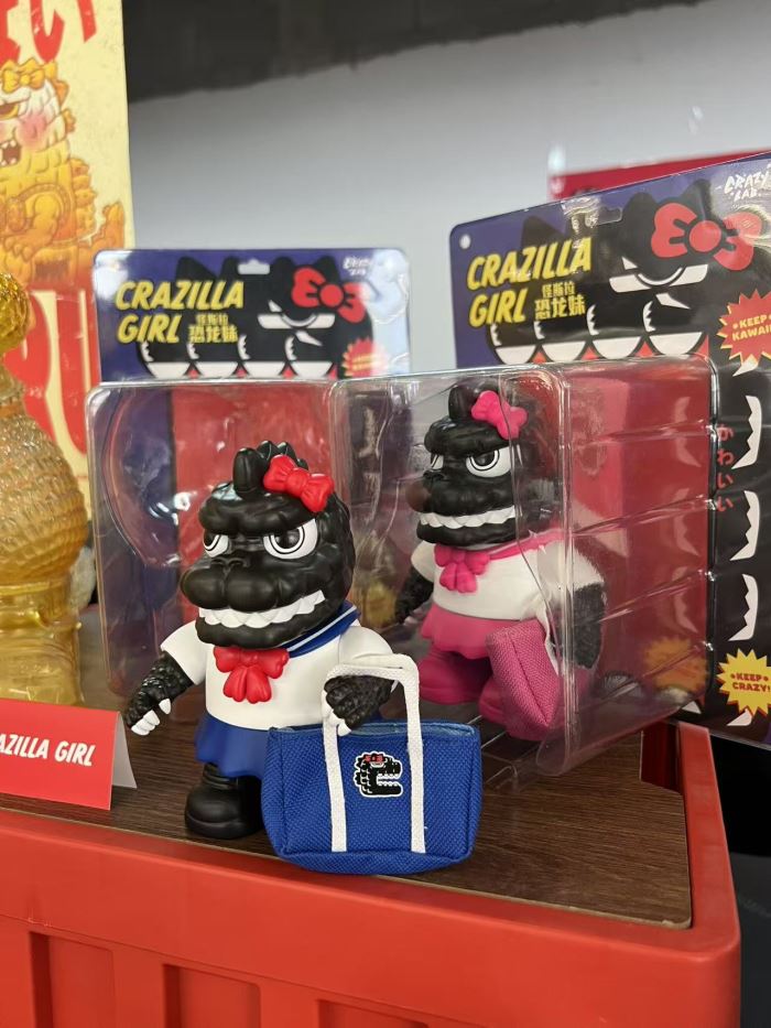 Mini Crazilla Girl