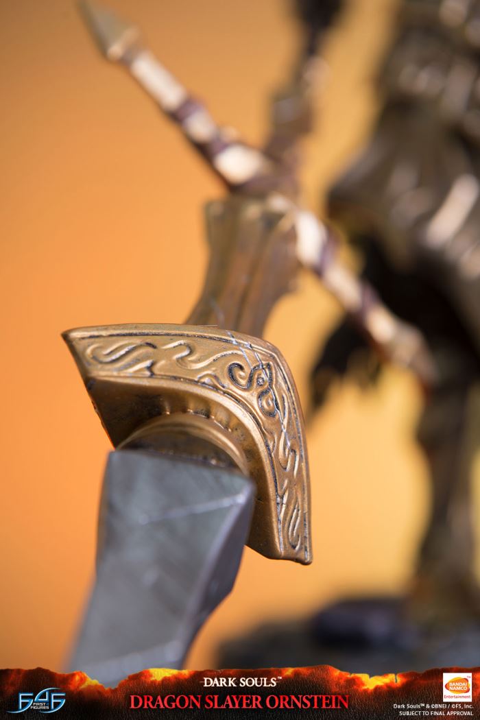Dragon Slayer Ornstein - Dark Souls
