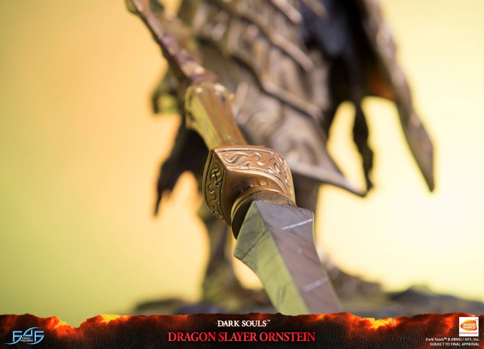 Dragon Slayer Ornstein - Dark Souls