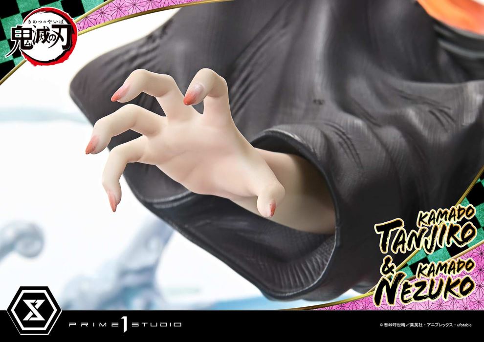 Demon Slayer: Kimetsu no Yaiba  KAMADO TANJIRO & KAMADO NEZUKO Ultimate Version