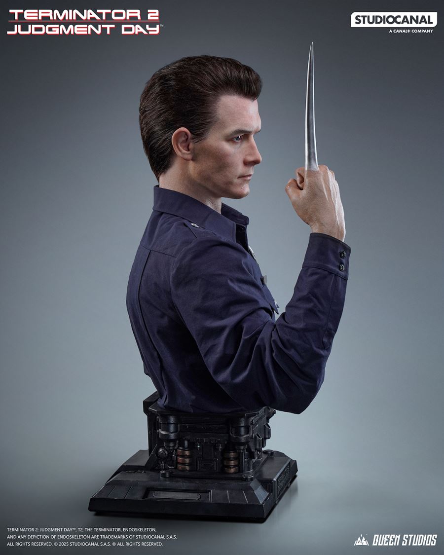 The Terminator 2  : T-1000 Life-Size Bust