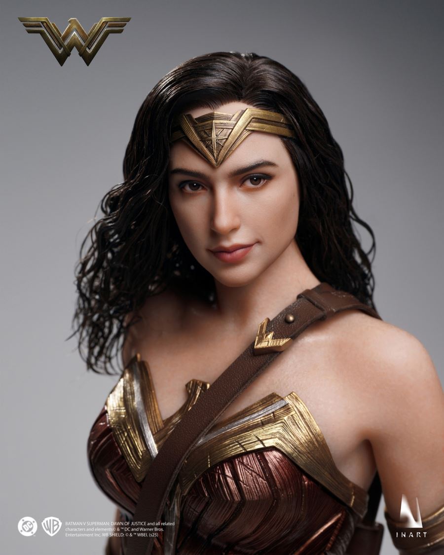 Wonder Woman - Batman v Superman: Dawn of Justice 1/6